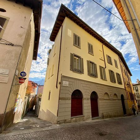 Casa Anna Appartement Lovere Buitenkant foto